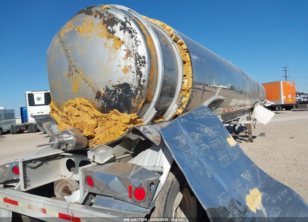 2008 WALKER STAINLESS EQUIP CO TANK SEMI TRAILER VIN: 5WSAA43228N039347
