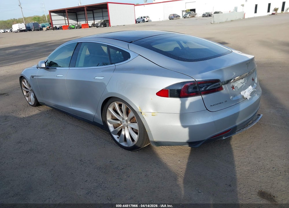 2013 TESLA MODEL S VIN: 5YJSA1CG8DFP03521