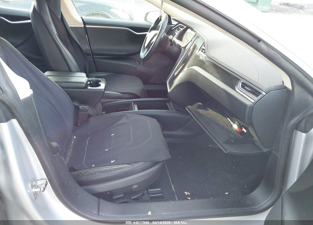 2013 TESLA MODEL S VIN: 5YJSA1CG8DFP03521