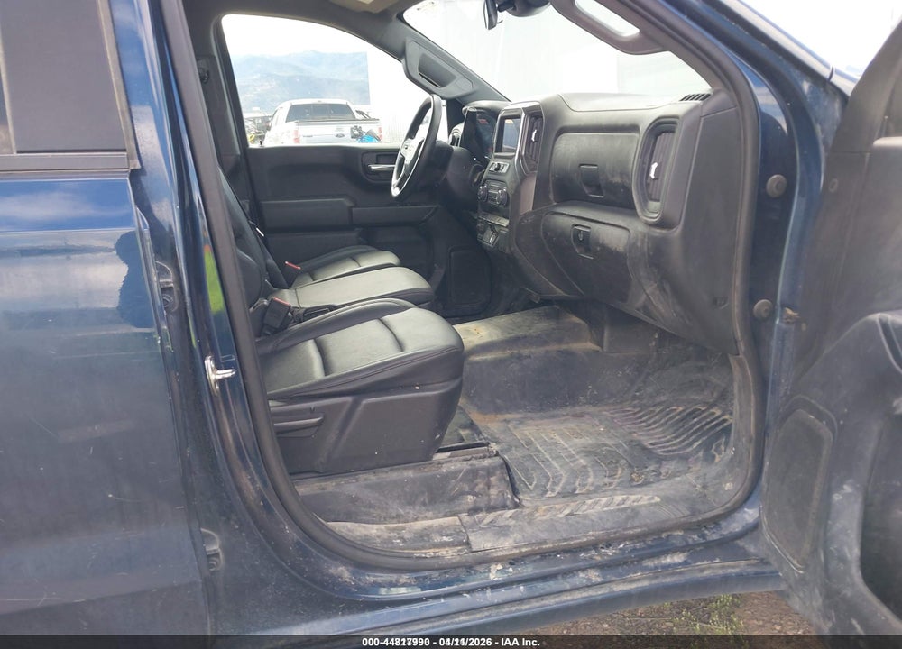 2023 CHEVROLET SILVERADO 1500 4WD  SHORT BED WT VIN: 1GCUDAED4PZ229679