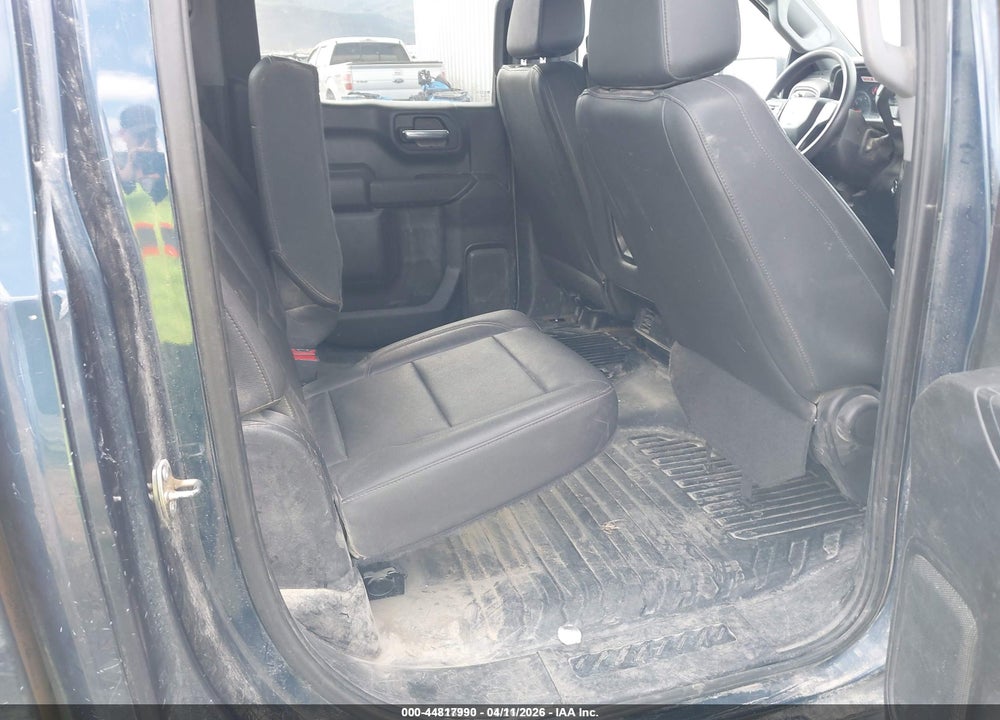 2023 CHEVROLET SILVERADO 1500 4WD  SHORT BED WT VIN: 1GCUDAED4PZ229679