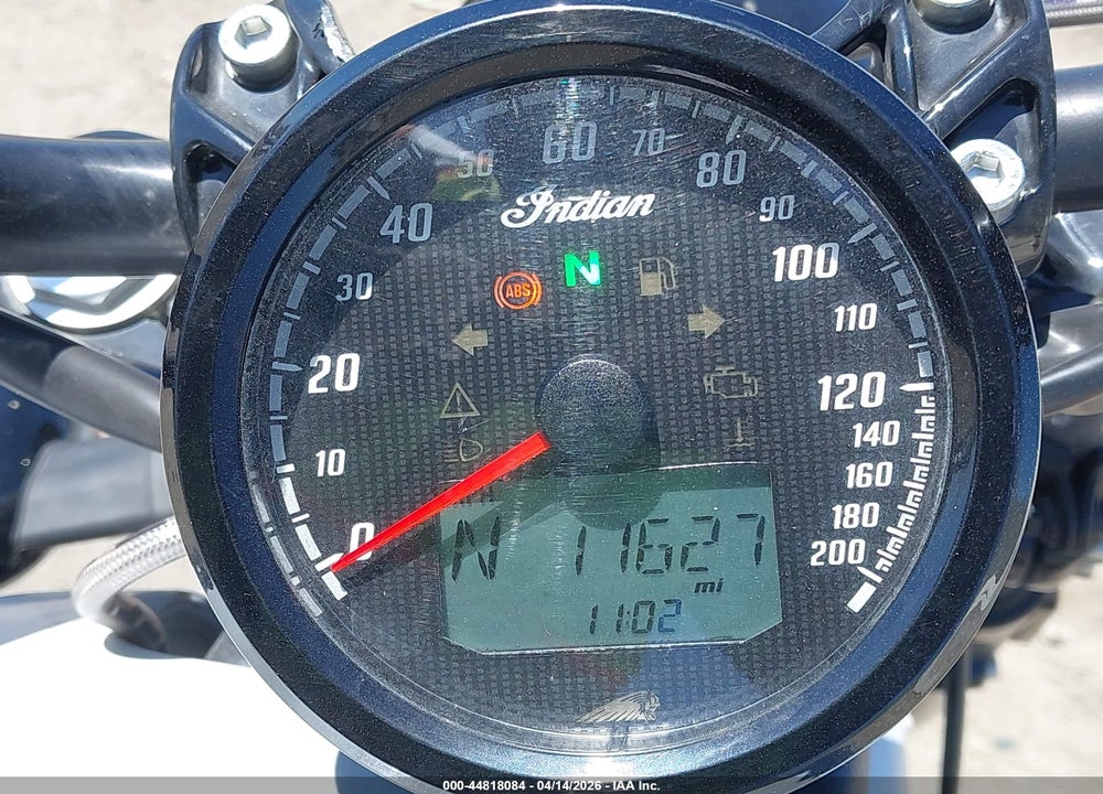 2024 INDIAN MOTORCYCLE CO. SCOUT BOBBER SIXTY ABS VIN: 56KMTA113R3200348