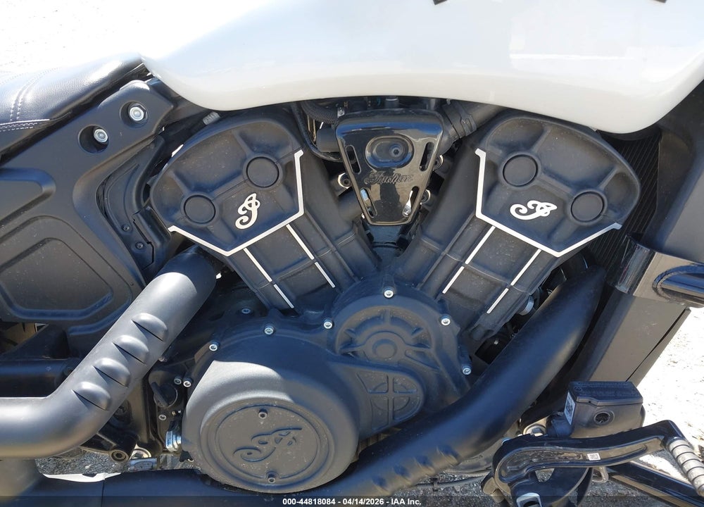 2024 INDIAN MOTORCYCLE CO. SCOUT BOBBER SIXTY ABS VIN: 56KMTA113R3200348
