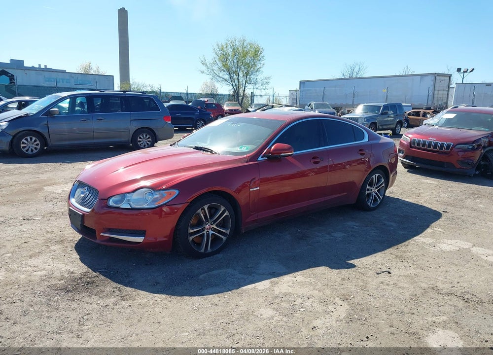 2010 JAGUAR XF PREMIUM VIN: SAJWA0GB9ALR66542