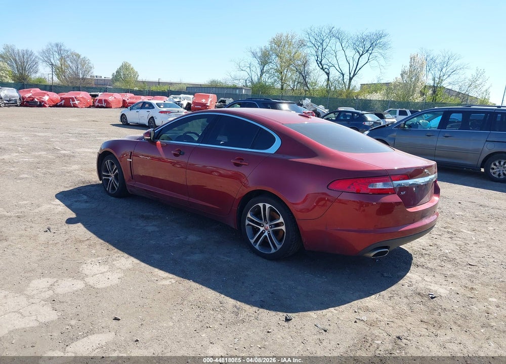 2010 JAGUAR XF PREMIUM VIN: SAJWA0GB9ALR66542