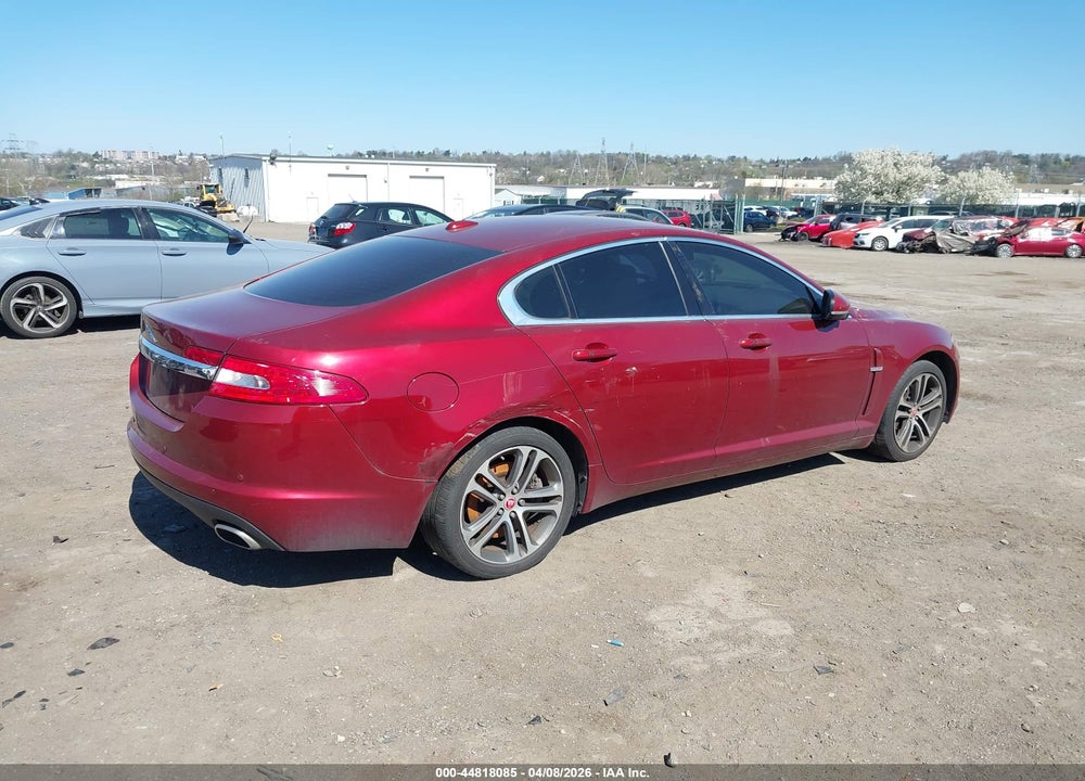 2010 JAGUAR XF PREMIUM VIN: SAJWA0GB9ALR66542