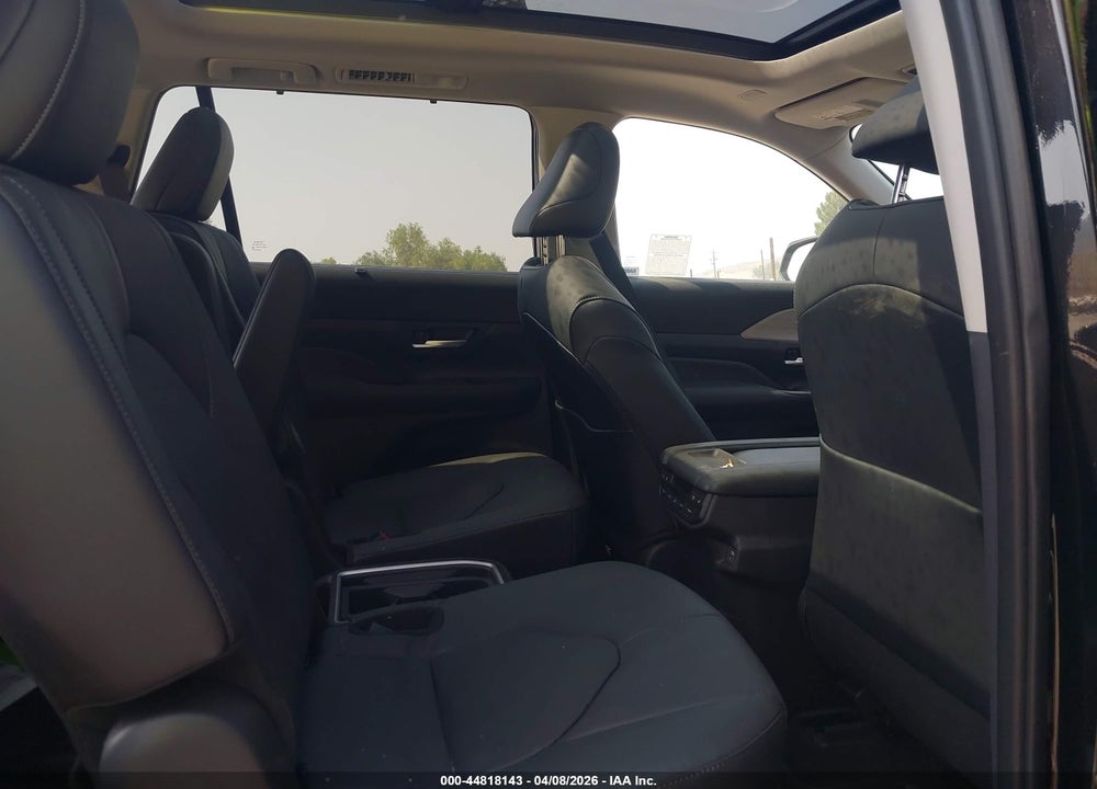 2026 TOYOTA GRAND HIGHLANDER PLATINUM VIN: 5TDAAAB54TS114634