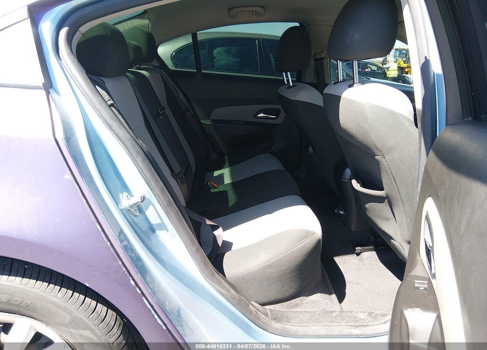 2011 CHEVROLET CRUZE LS VIN: 1G1PC5SH7B7253406