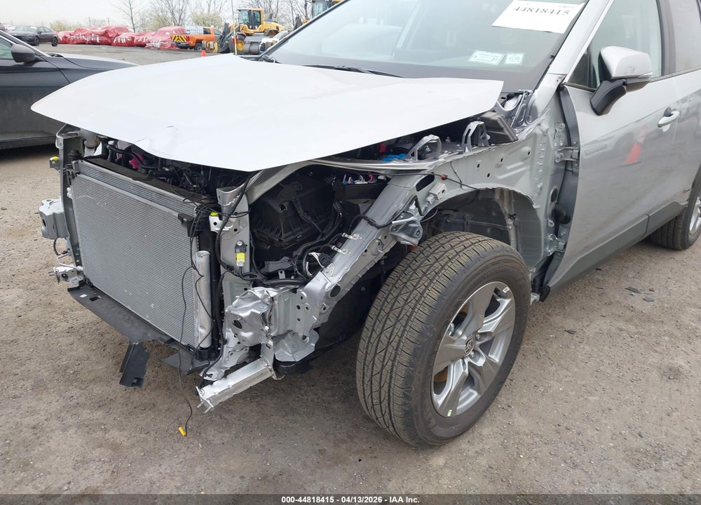 2025 TOYOTA RAV4 HYBRID XLE VIN: 4T3RWRFV8SU210986