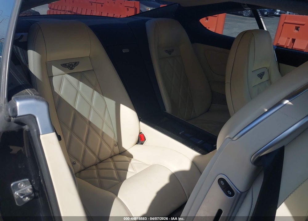 2010 BENTLEY CONTINENTAL GT VIN: SCBCR7ZA4AC066593