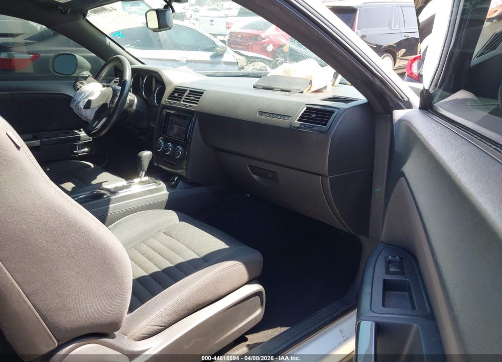 2014 DODGE CHALLENGER SXT VIN: 2C3CDYAGXEH208776