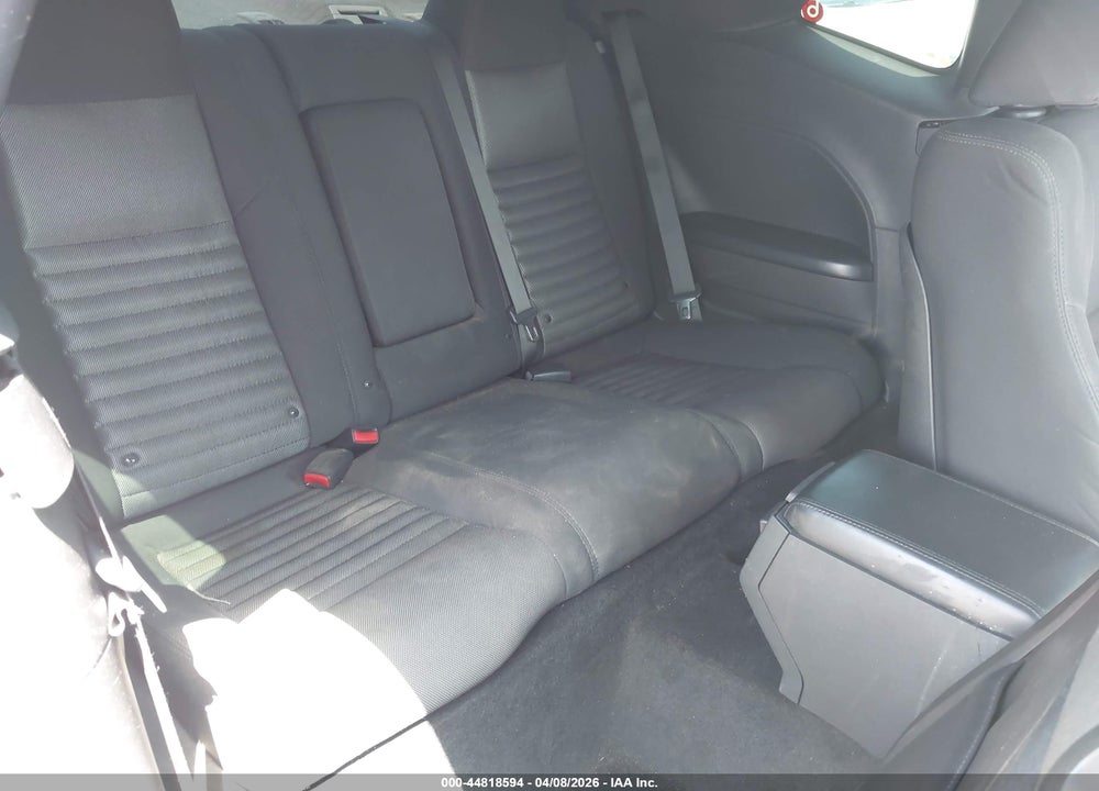 2014 DODGE CHALLENGER SXT VIN: 2C3CDYAGXEH208776