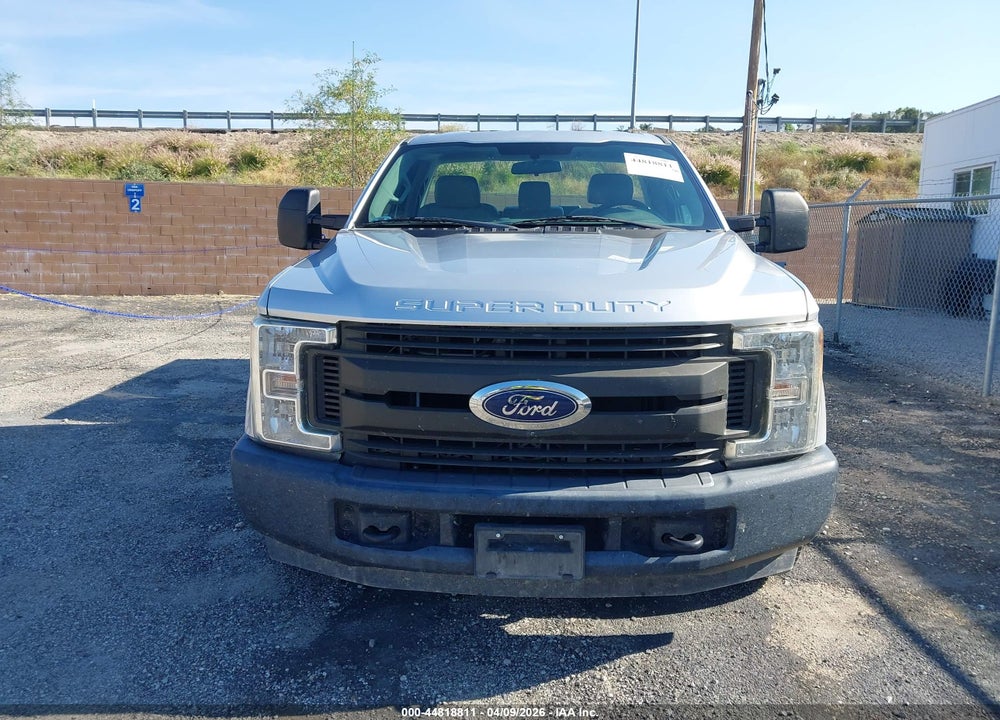 2017 FORD F-350 XL VIN: 1FDRF3A64HEE35690