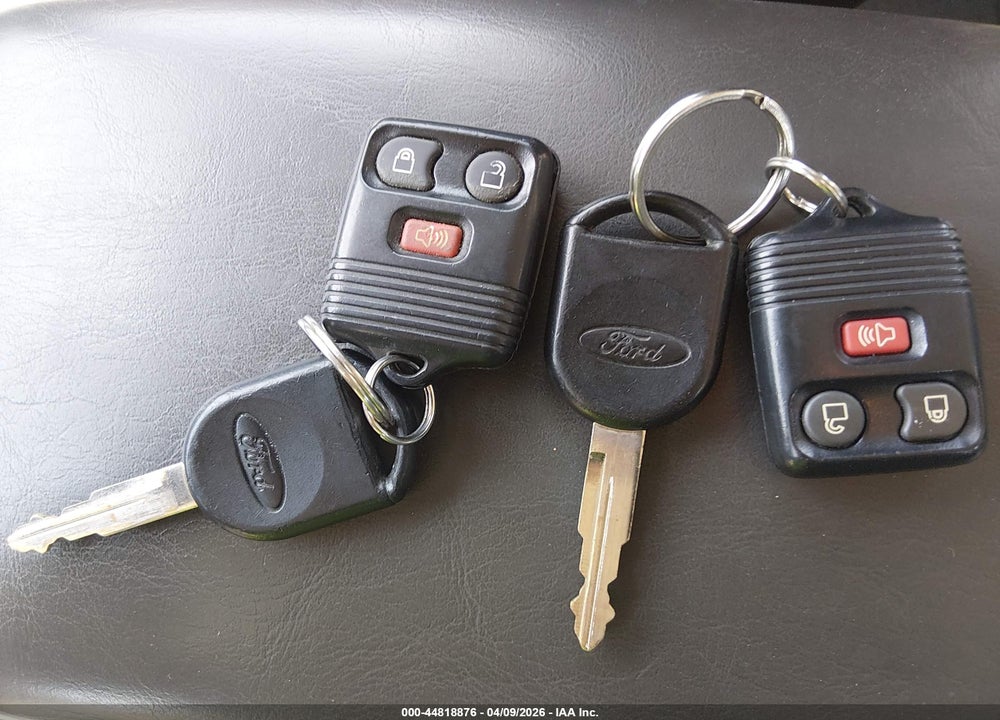 2006 FORD ESCAPE XLS/XLS MANUAL VIN: 1FMYU92Z46KC27384
