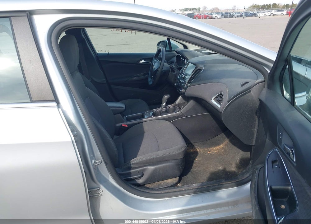 2017 CHEVROLET CRUZE LT AUTO VIN: 1G1BE5SM4H7238842
