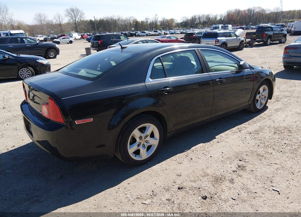 2011 CHEVROLET MALIBU LS VIN: 1G1ZB5E18BF253270