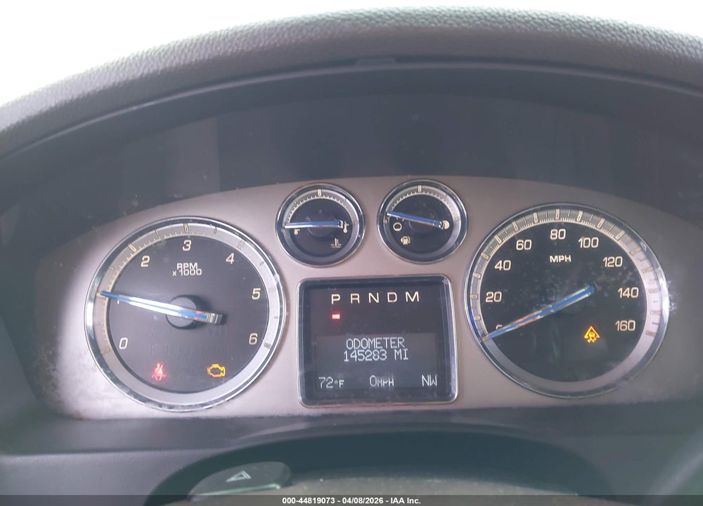 2011 CADILLAC ESCALADE LUXURY VIN: 1GYS4BEF4BR102769
