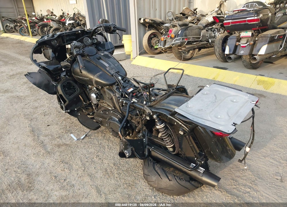 2020 HARLEY-DAVIDSON FLTRK VIN: 1HD1KZF21LB612176