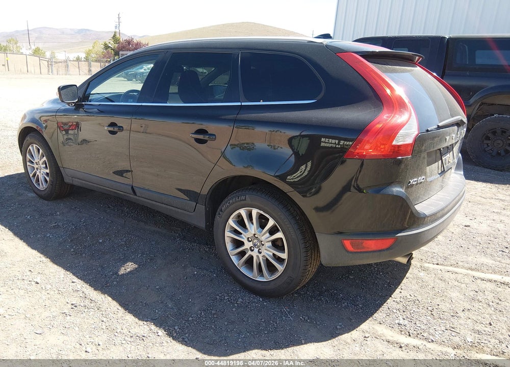 2010 VOLVO XC60 T6/T6 R-DESIGN VIN: YV4992DZ8A2086064
