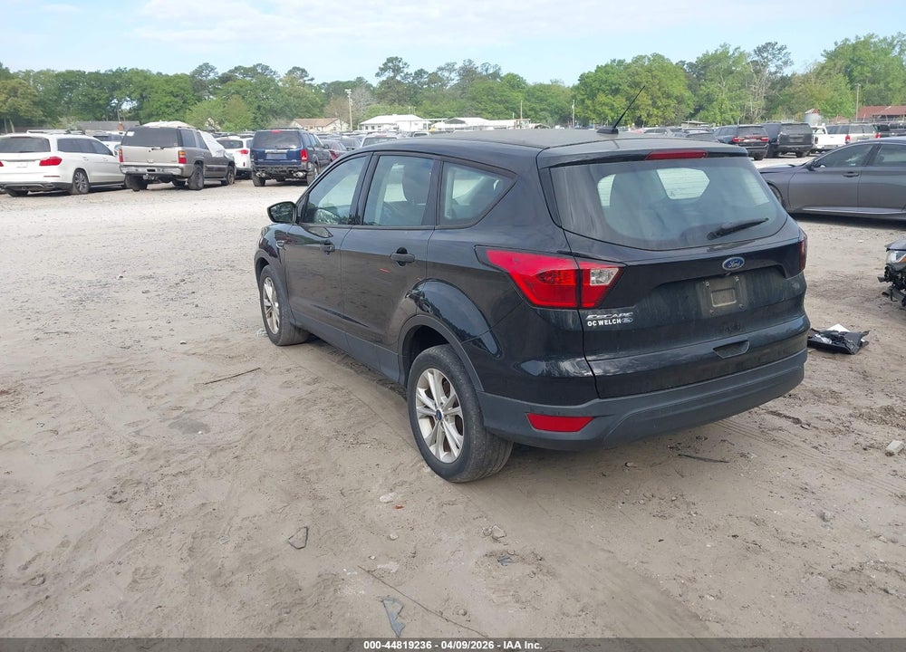 2019 FORD ESCAPE S VIN: 1FMCU0F70KUA10816