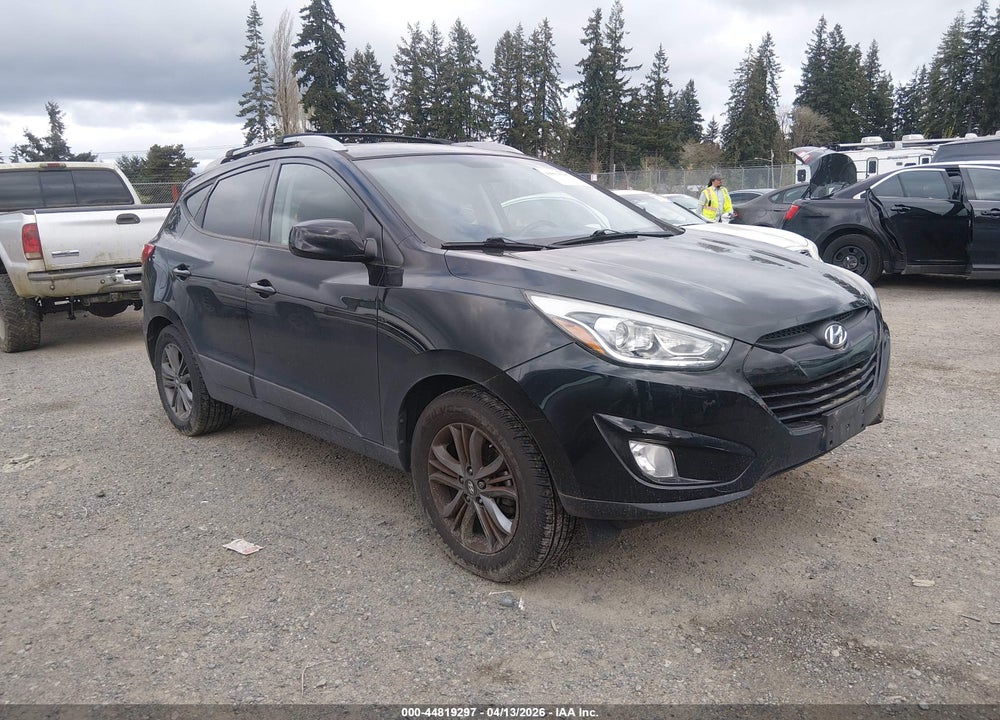 2015 HYUNDAI TUCSON SE VIN: KM8JUCAG4FU105448