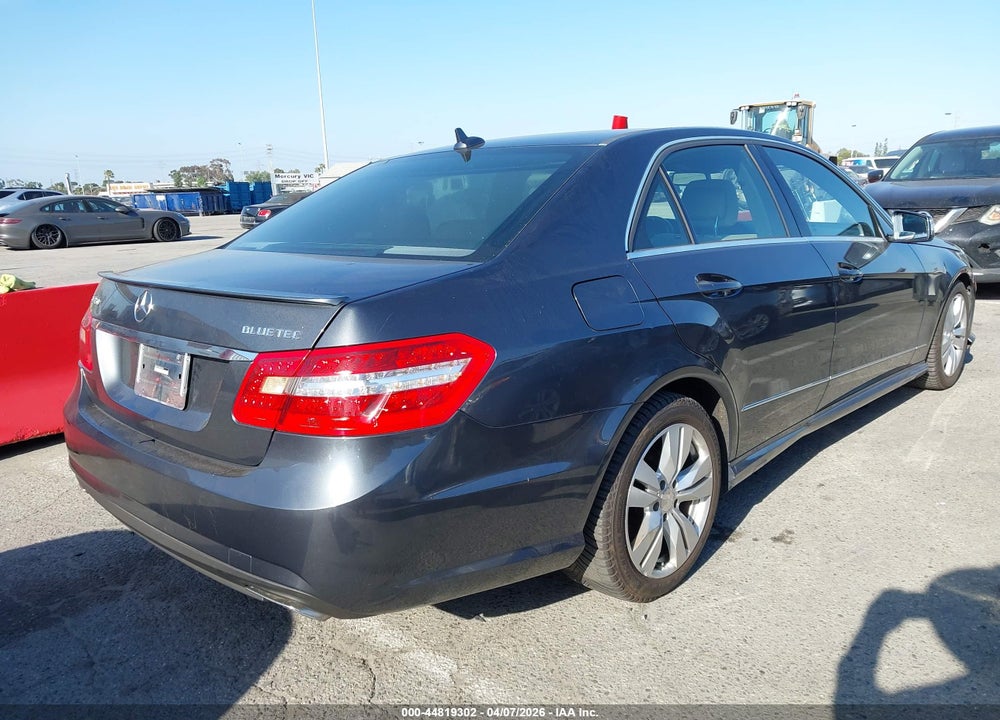 2013 MERCEDES-BENZ E 350 BLUETEC VIN: WDDHF2EB8DA693641