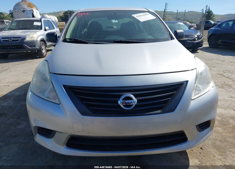 2014 NISSAN VERSA 1.6 S VIN: 3N1CN7AP4EL839066
