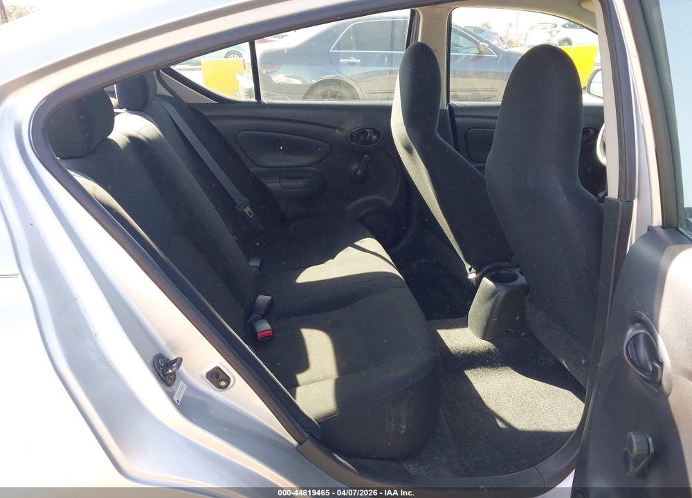 2014 NISSAN VERSA 1.6 S VIN: 3N1CN7AP4EL839066