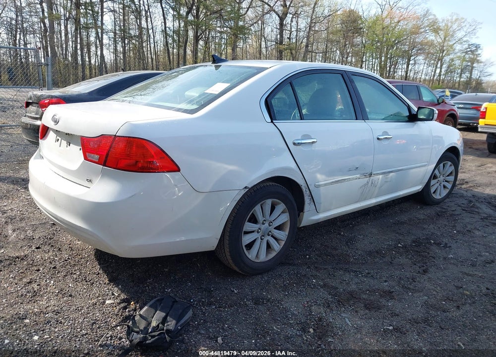 2010 KIA OPTIMA EX VIN: KNAGH4A82A5453167