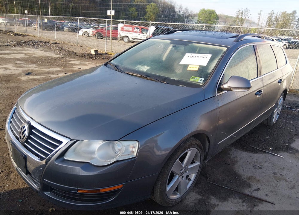 2008 VOLKSWAGEN PASSAT KOMFORT VIN: WVWLK73C38E054199