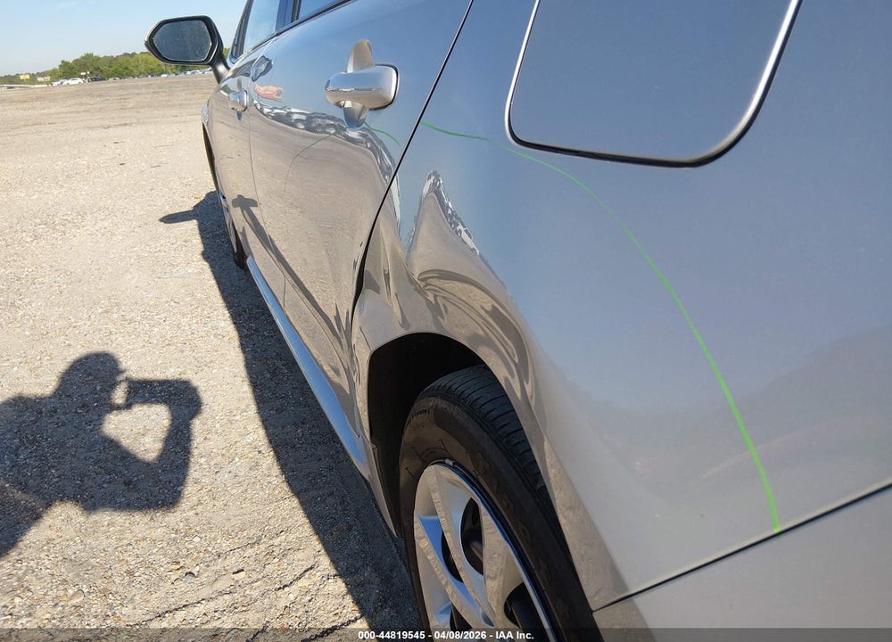 2025 TOYOTA COROLLA LE VIN: 5YFB4MDE5SP238476