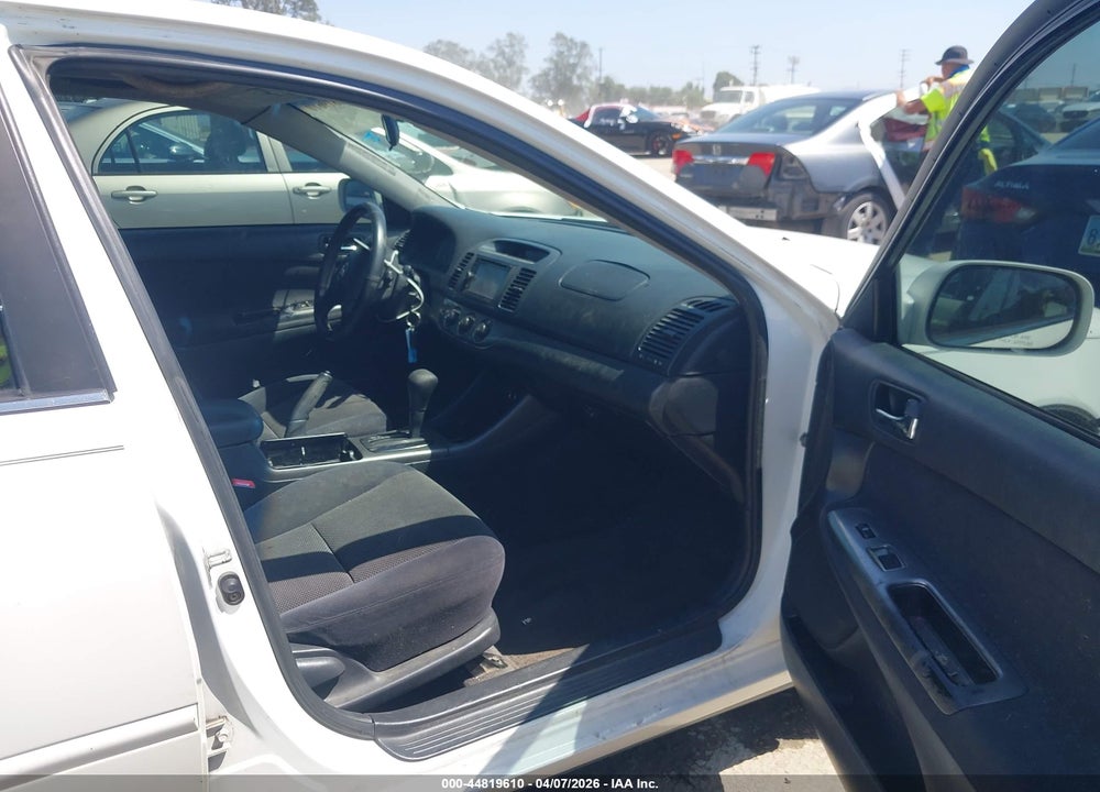 2003 TOYOTA CAMRY SE VIN: 4T1BE32K83U167144