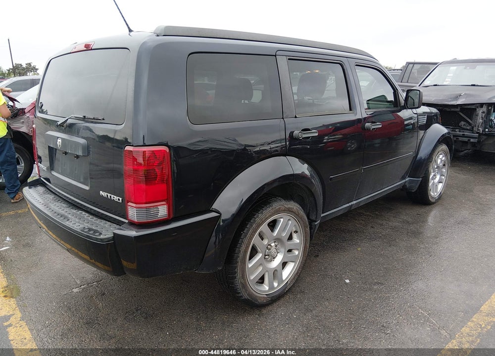 2011 DODGE NITRO HEAT VIN: 1D4PT4GK2BW576096