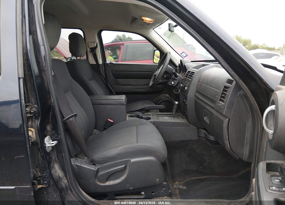 2011 DODGE NITRO HEAT VIN: 1D4PT4GK2BW576096