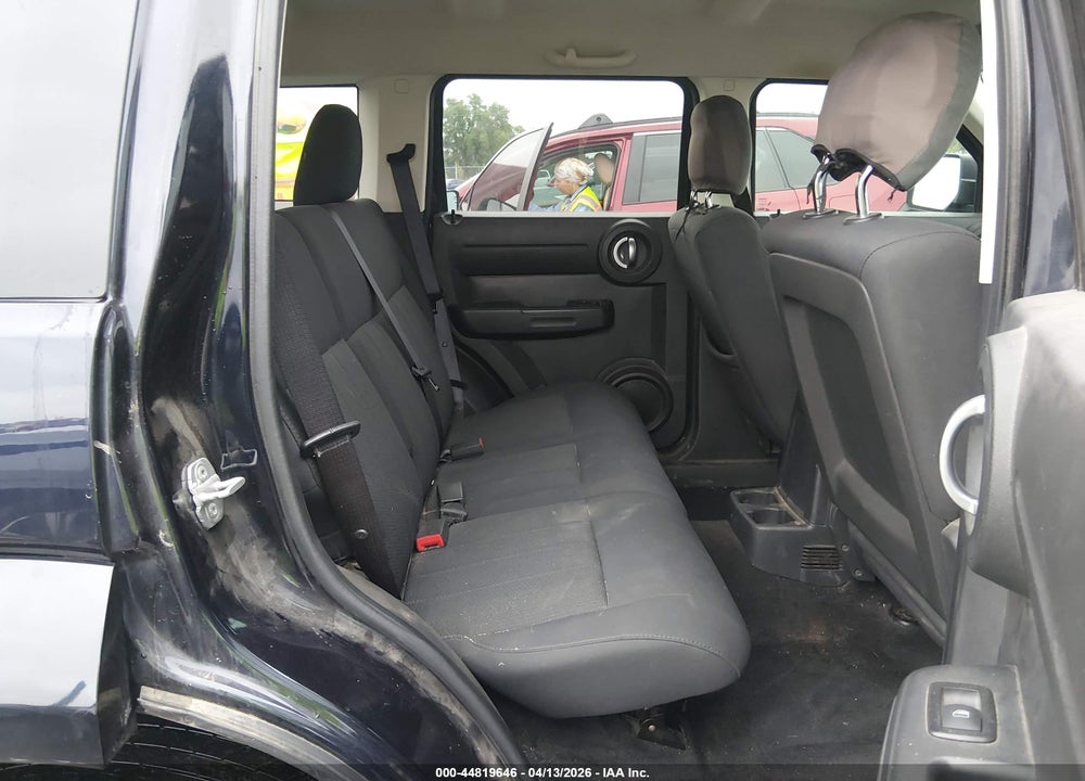 2011 DODGE NITRO HEAT VIN: 1D4PT4GK2BW576096