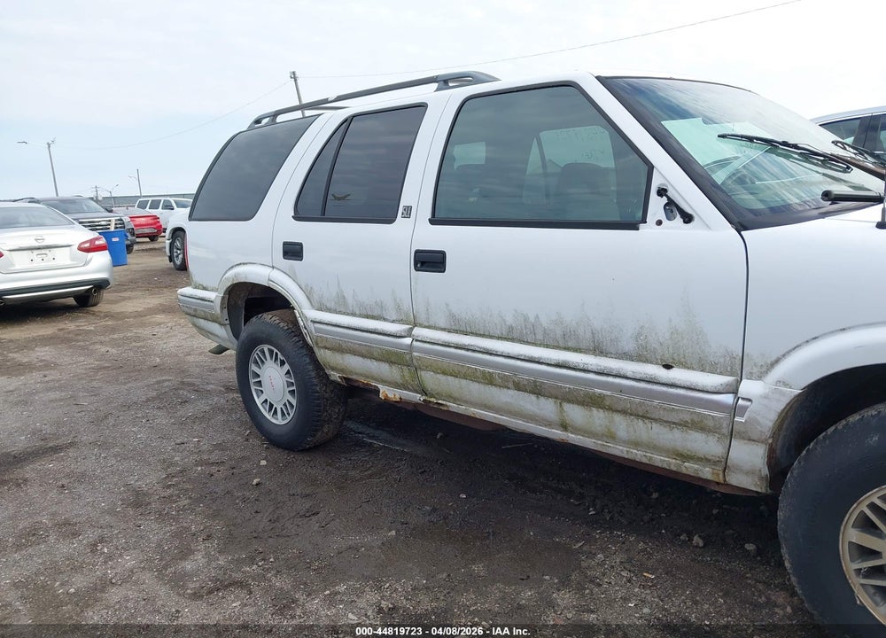 1997 GMC JIMMY VIN: 1GKDT13W2V2541999