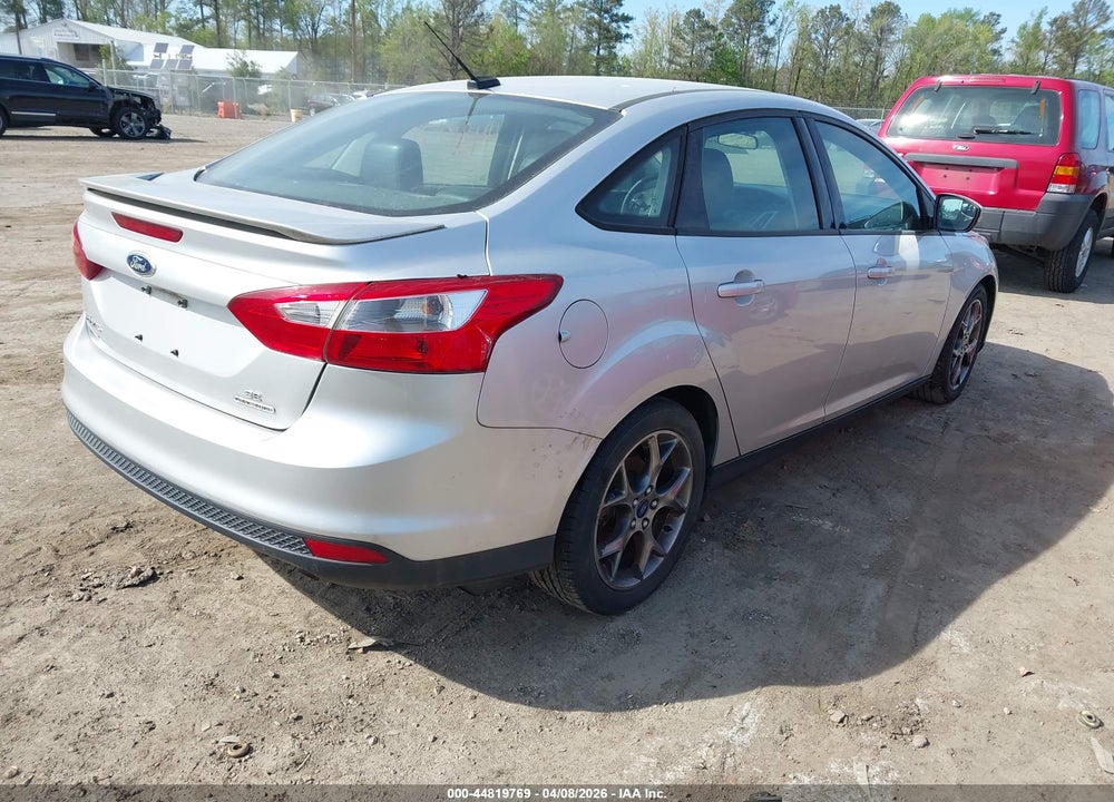 2014 FORD FOCUS SE VIN: 1FADP3F23EL337328