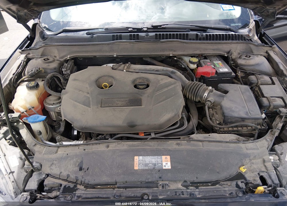 2015 FORD FUSION SE VIN: 3FA6P0H9XFR239756
