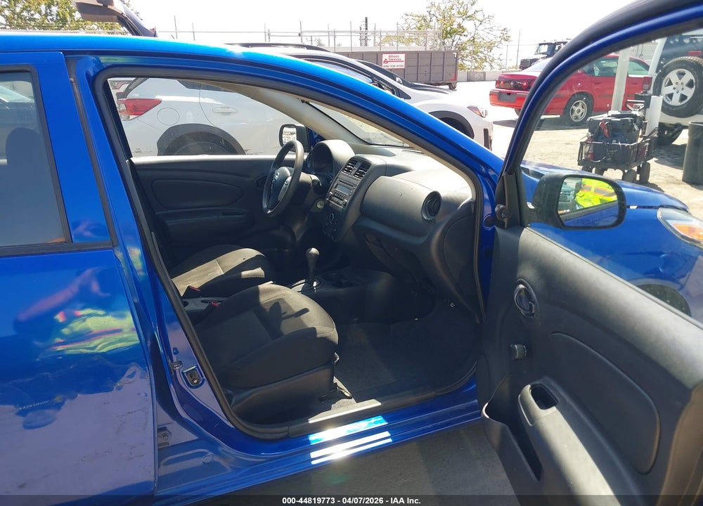 2015 NISSAN VERSA 1.6 S+ VIN: 3N1CN7AP2FL865182