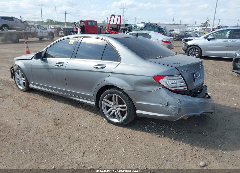 2012 MERCEDES-BENZ C 300 SPORT 4MATIC VIN: WDDGF8BB4CA703888