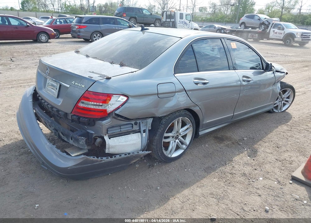 2012 MERCEDES-BENZ C 300 SPORT 4MATIC VIN: WDDGF8BB4CA703888