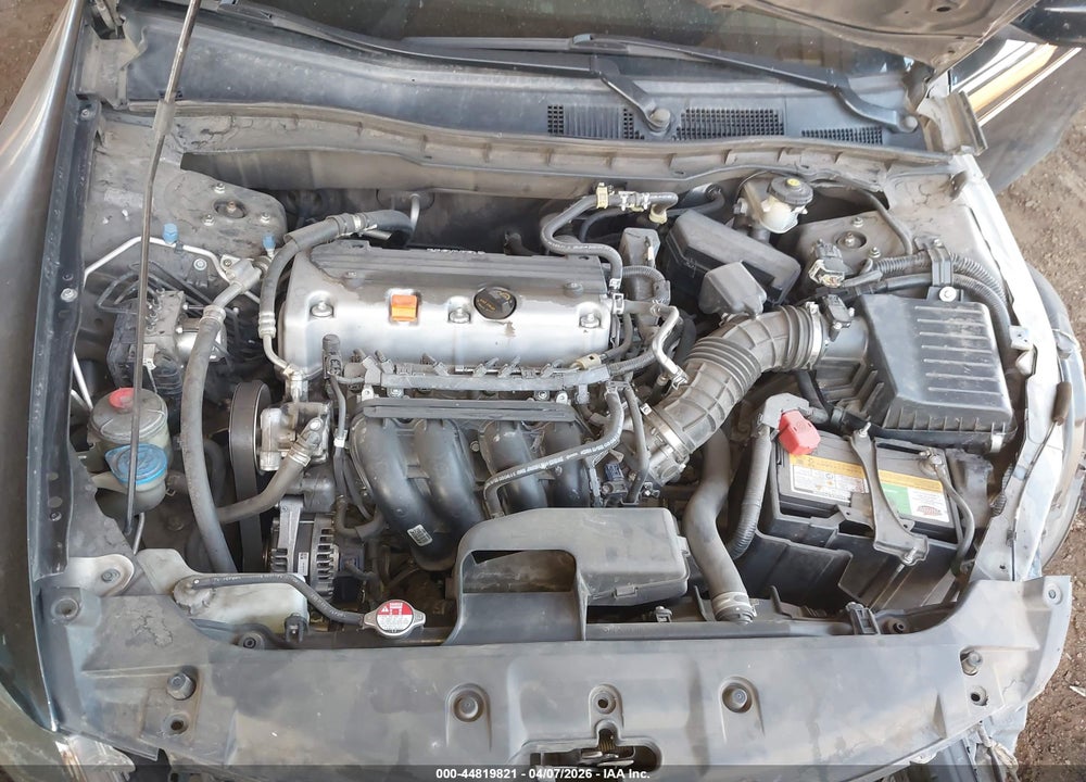 2011 HONDA ACCORD 2.4 SE VIN: 1HGCP2F68BA152560