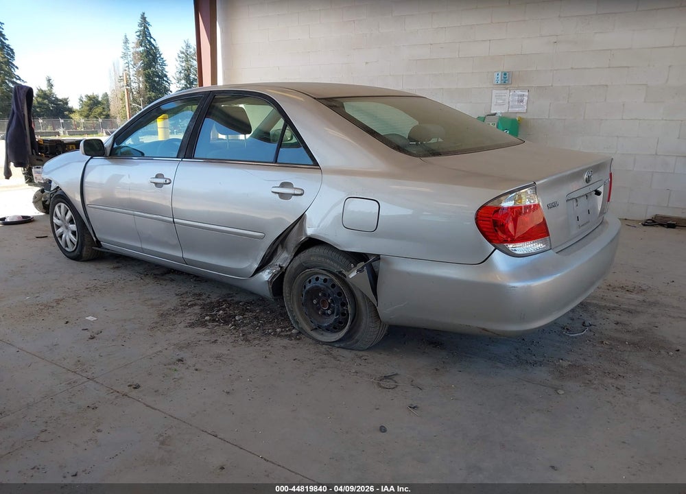 2005 TOYOTA CAMRY LE VIN: 4T1BE30K75U590643