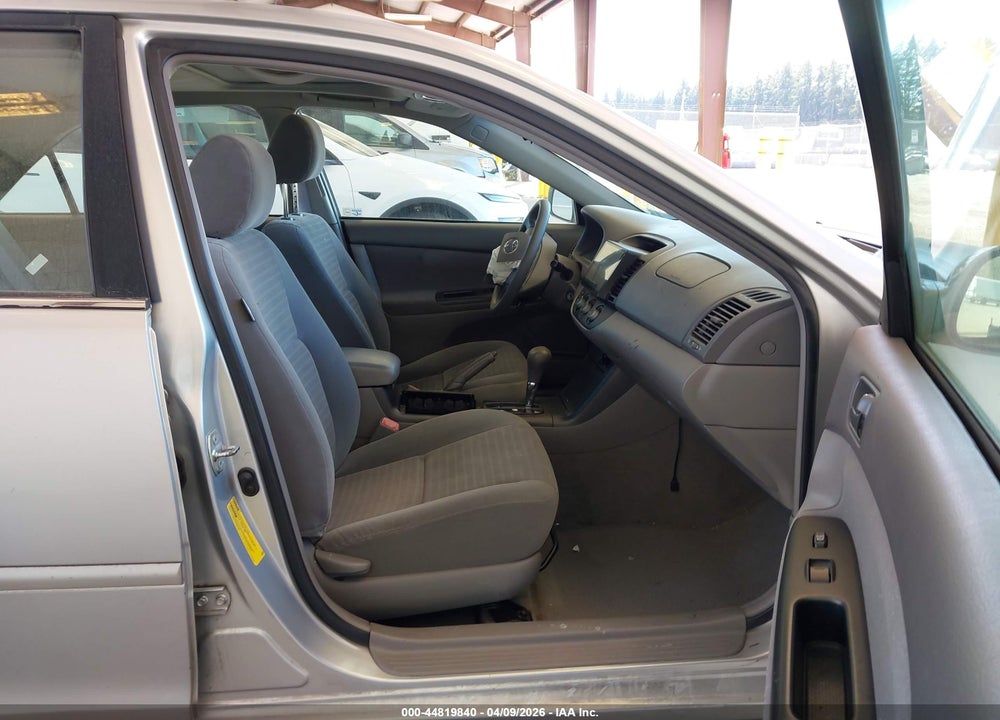 2005 TOYOTA CAMRY LE VIN: 4T1BE30K75U590643