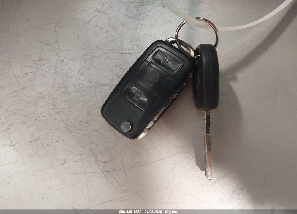 2002 VOLKSWAGEN GTI 1.8L VIN: 9BWDE61J124025827