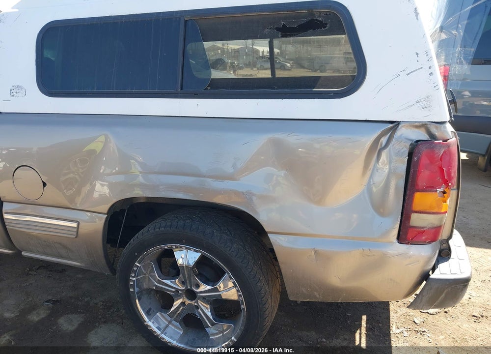 2002 CHEVROLET SILVERADO 1500 LS VIN: 1GCEC14V42Z158722