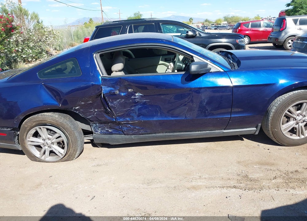 2011 FORD MUSTANG V6 VIN: 1ZVBP8AM1B5128979