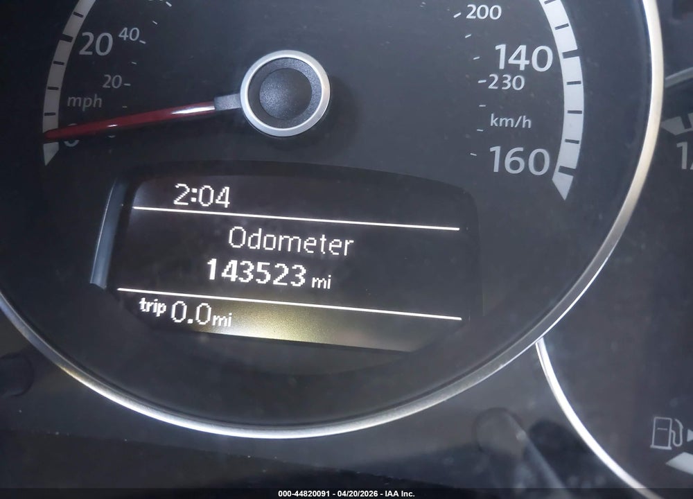 2014 VOLKSWAGEN BEETLE VIN: 3VW5P7AT1EM805428
