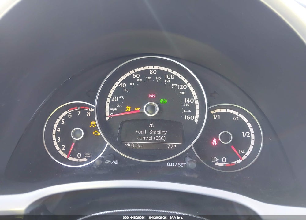 2014 VOLKSWAGEN BEETLE VIN: 3VW5P7AT1EM805428