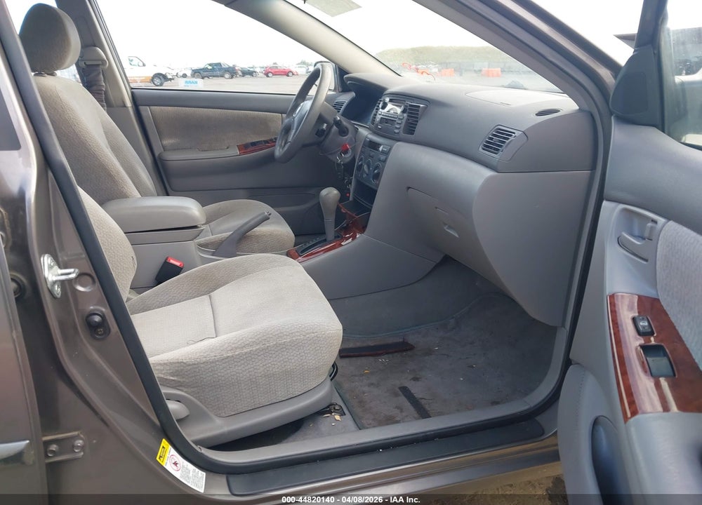 2003 TOYOTA COROLLA LE VIN: 1NXBR38E73Z133704